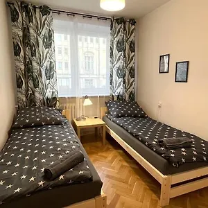 Hostel Krucza Warszawa