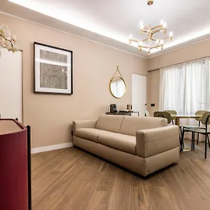 Apartamento Gogh Golden House Next To Duomo Milán
