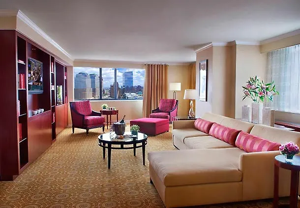 New York Marriott Downtown Hotel