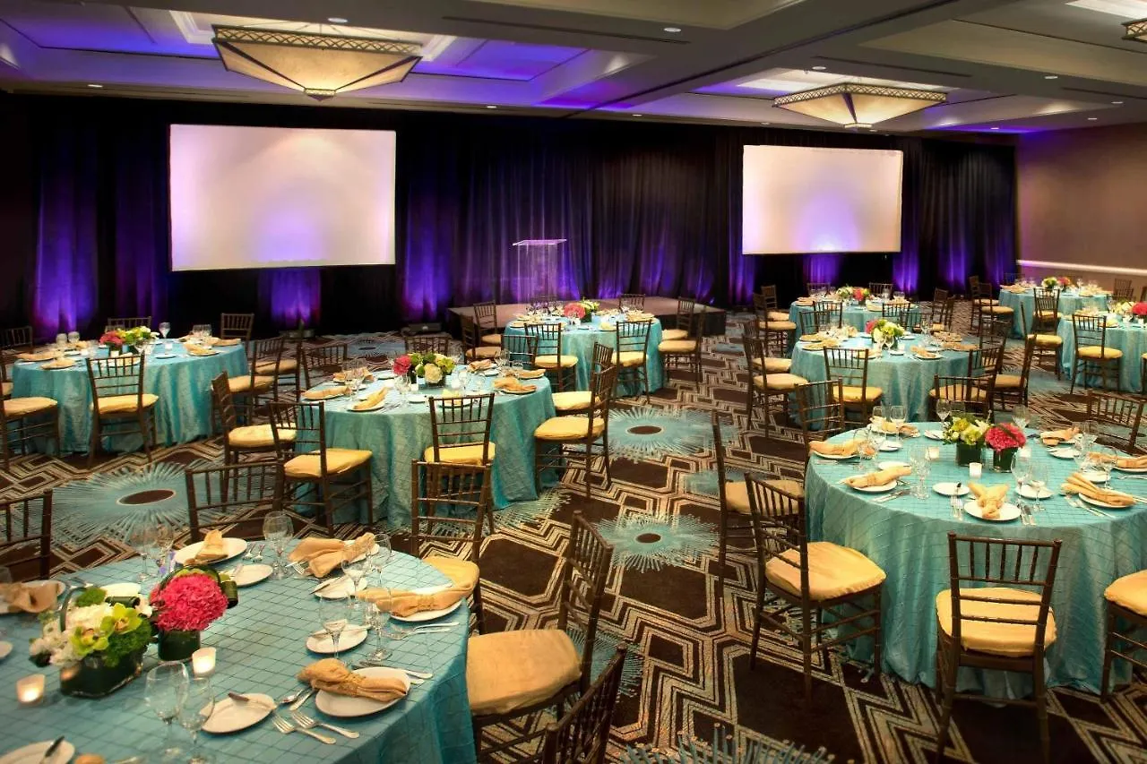 New York Marriott Downtown Hotel