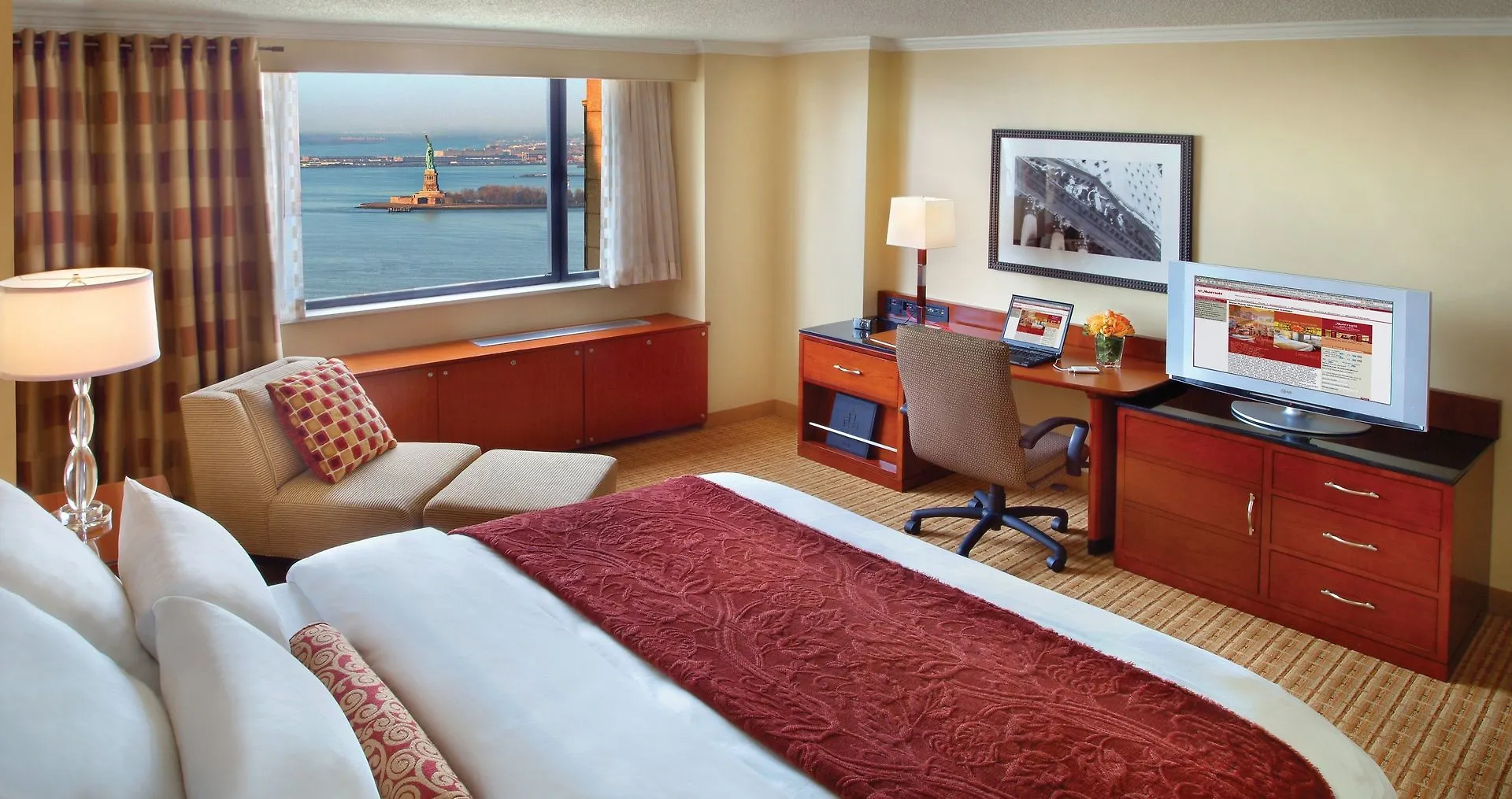 New York Marriott Downtown Hotel  New York