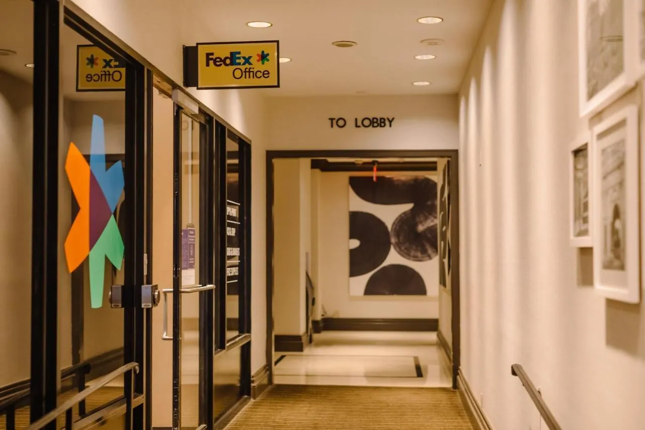 New York Marriott Downtown Hotel
